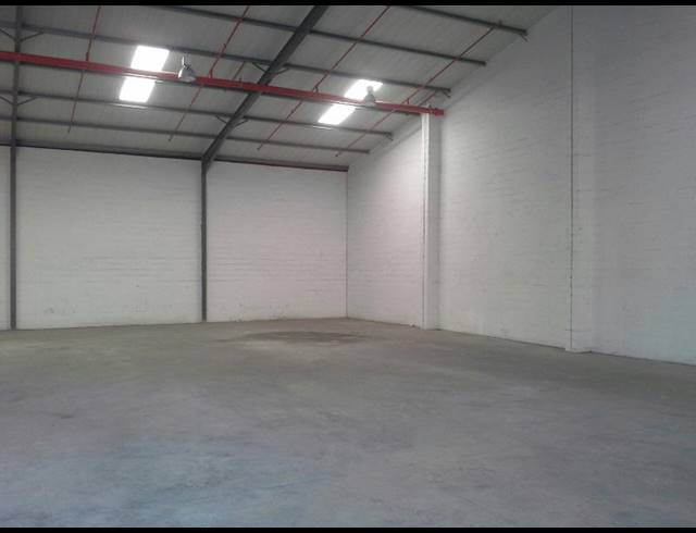 866M² WAREHOUSE TO LET IN EPPING INDUSTRIAL